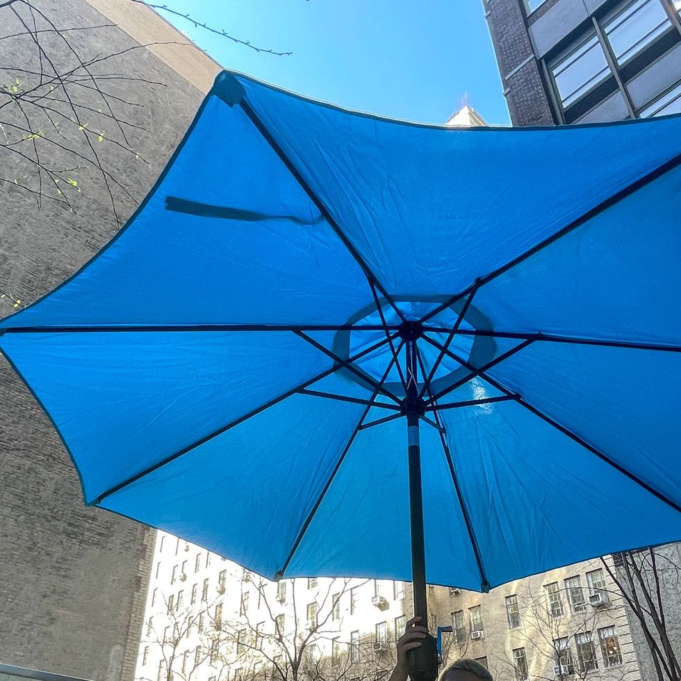 The 8 Best Patio Umbrellas in 2024 - Heavy-Duty Wind-Resistant Patio  Umbrella
