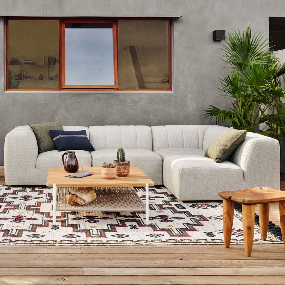 Catania Outdoor Channeled Back Sectional