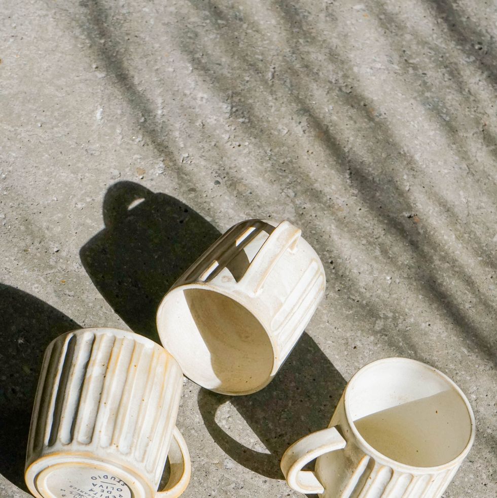 Compra online taza de desayuno de porcelana de la marca italiana Easy Life.  Ideal para regalar — WonderfulHome Shop