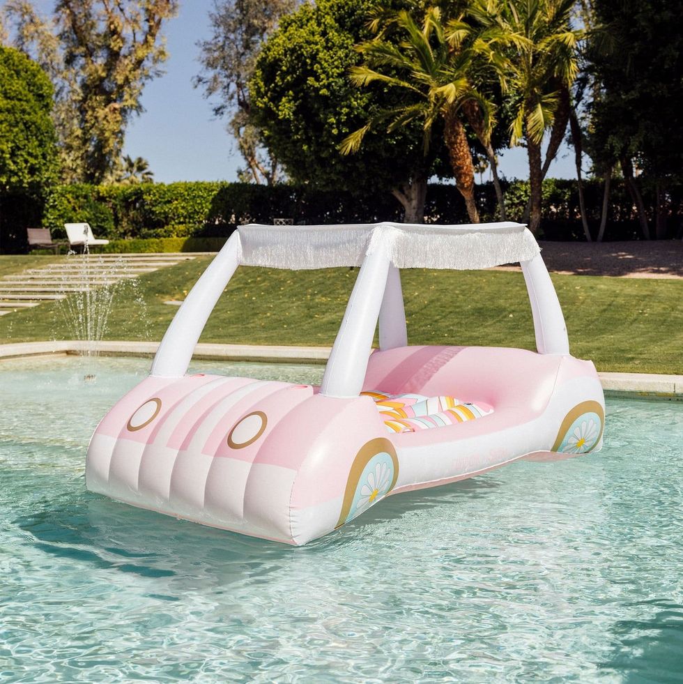 FUNBOY x Malibu Barbie™ 高爾夫球車造型泳圈