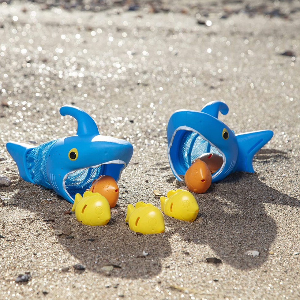 Melissa & Doug Sunny Patch Spark Shark Fish Hunt 