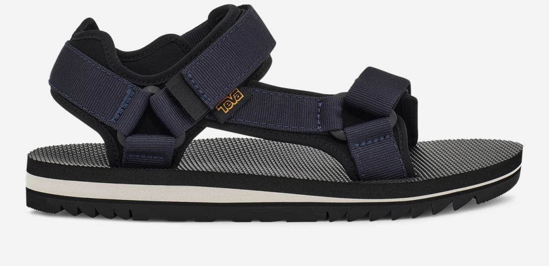 Buy Mochi Men's White Back Strap Sandals from top Brands at Best Prices  Online in India | Tata CLiQ