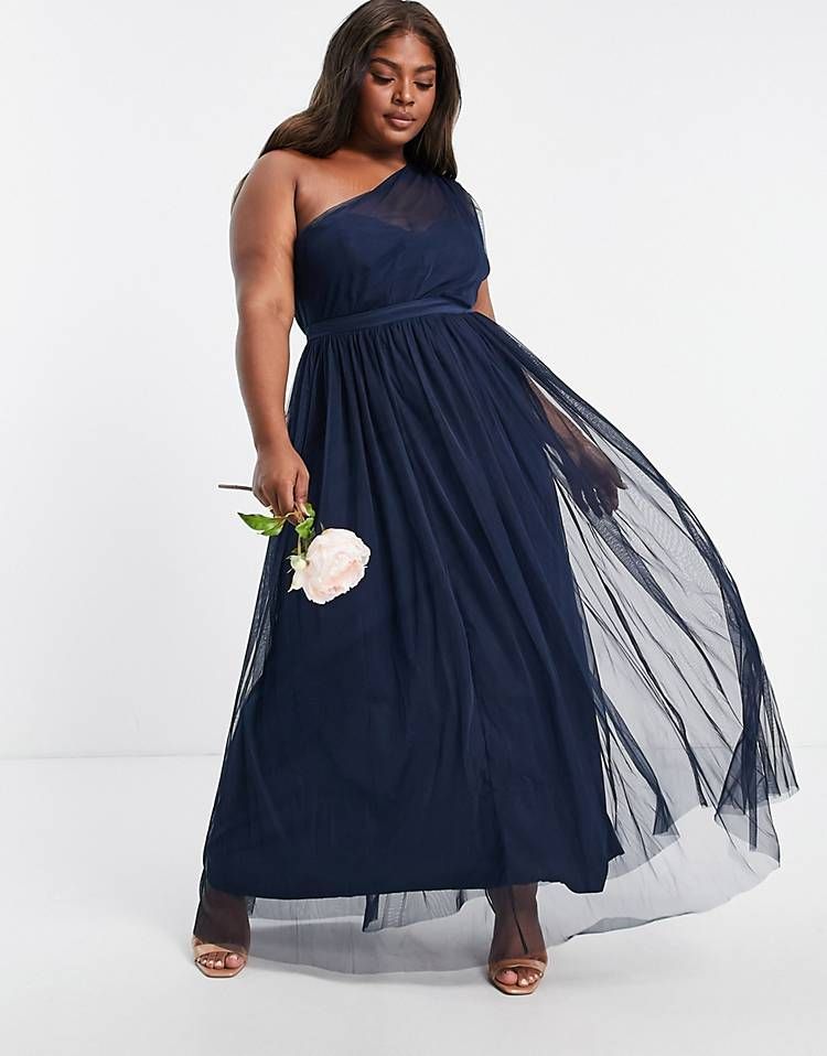 Plus Size Perfection Wedding Dresses — “It's A Love Story” Campaign |  Wedding Inspirasi | Plus size wedding gowns, Best wedding dresses, Trendy  wedding dresses