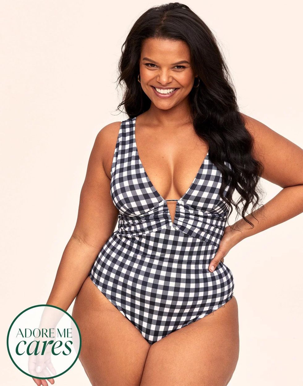 7 Best Plus Size Swimsuit Cover Ups For Every Body