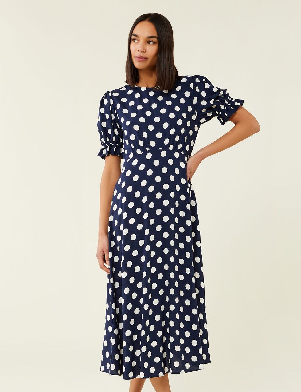 10 of the prettiest polka dot dresses for spring and summer