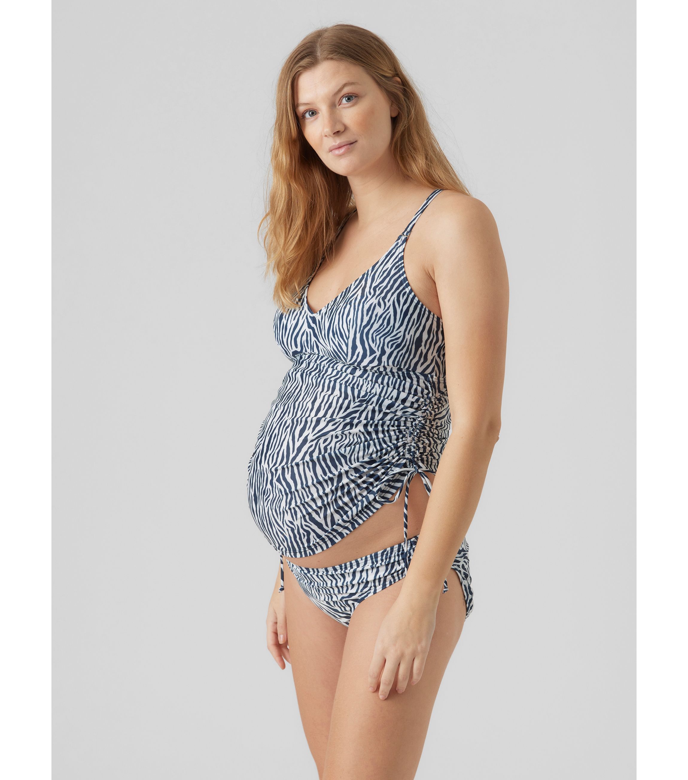 Athletic maternity sales swimwear