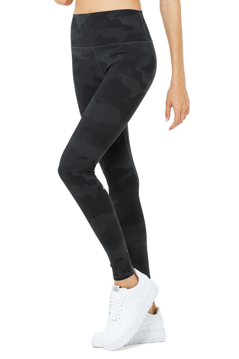 Alo yoga cheap camo leggings