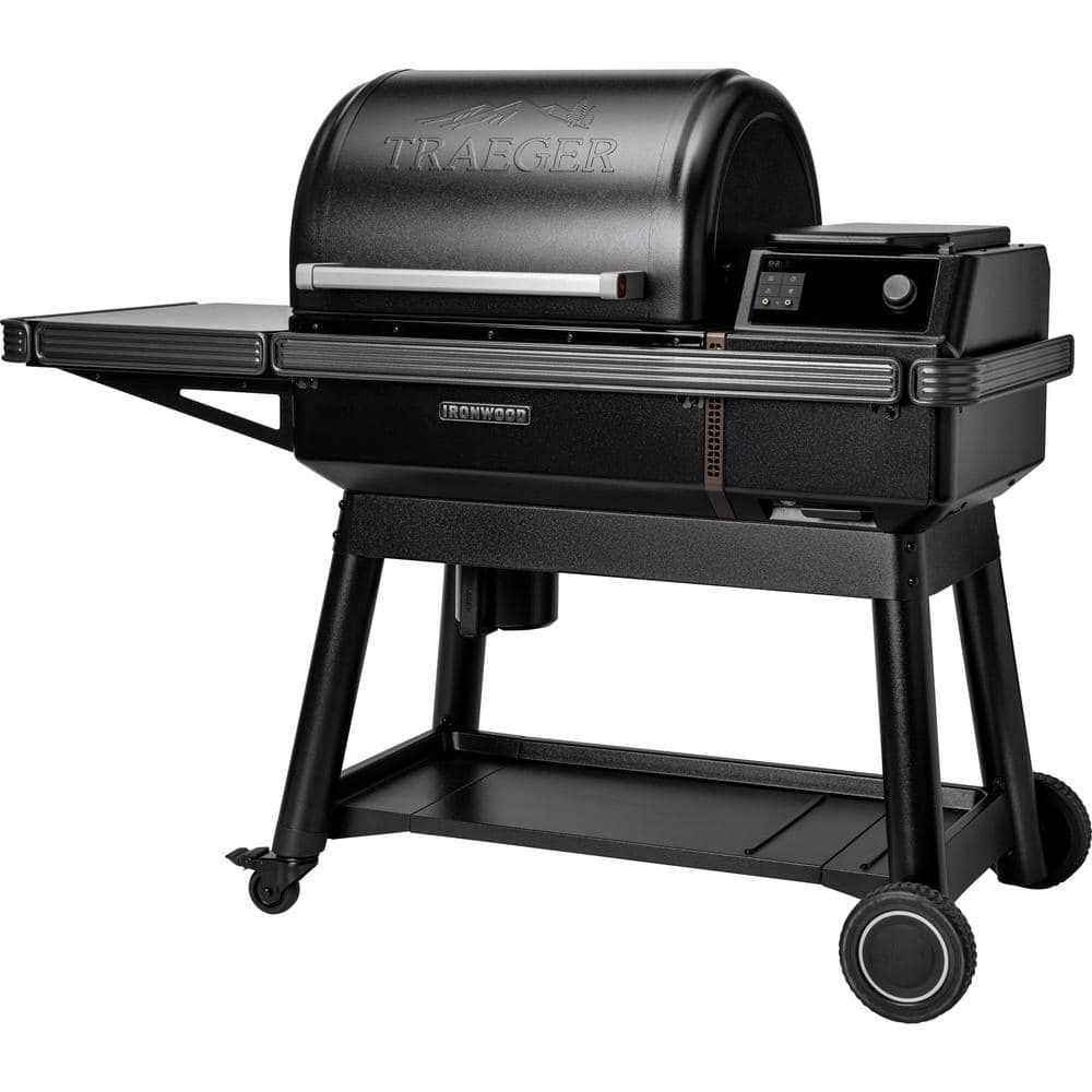 Best traeger clearance smoker