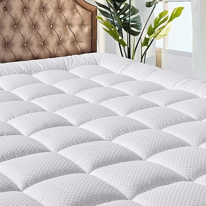  Utopia Bedding Quilted Fitted Mattress Pad (Full) - Elastic Fitted  Mattress Protector - Mattress Cover Stretches up to 16 Inches Deep -  Machine Washable Mattress Topper : Home & Kitchen
