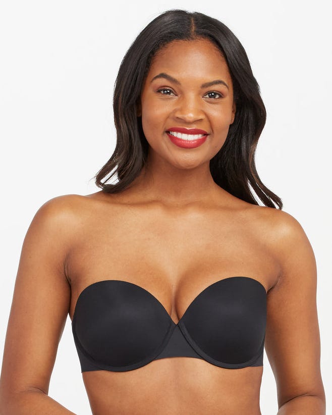 Our strapless bra saves lives! 🙌🏼 #bigbustbrands #brasandbriefs #und