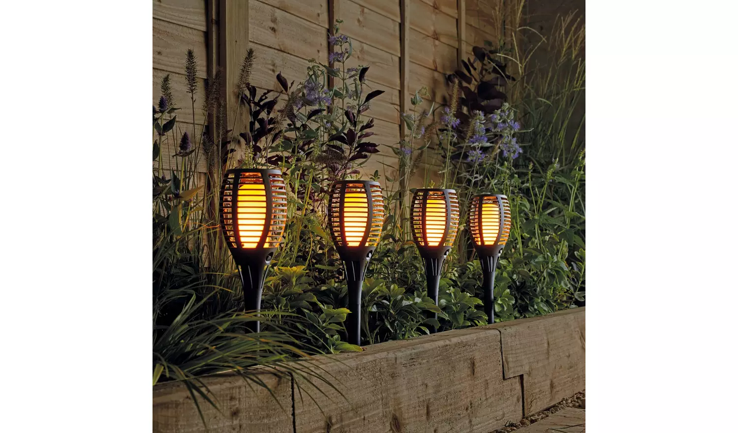 14 Solar Garden Lights To Add Some Twinkle To Your Outdoor Space