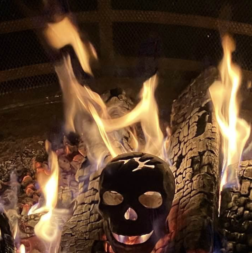 SKELETEEN Creepy Gothic Black Skull Floating Candle Holder Party