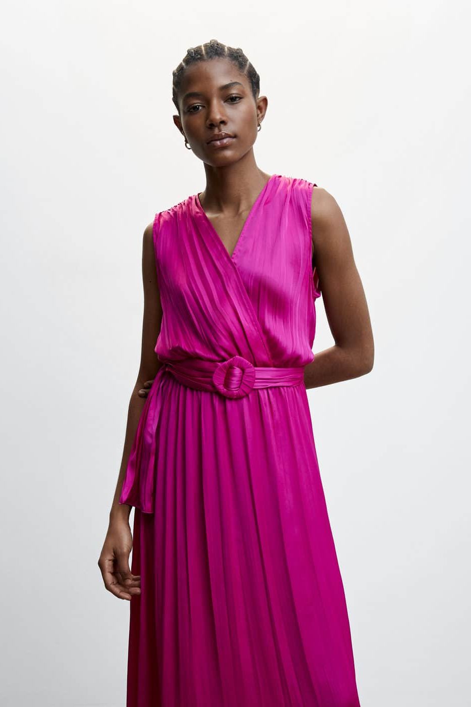 Pleated Long Dress with Belt