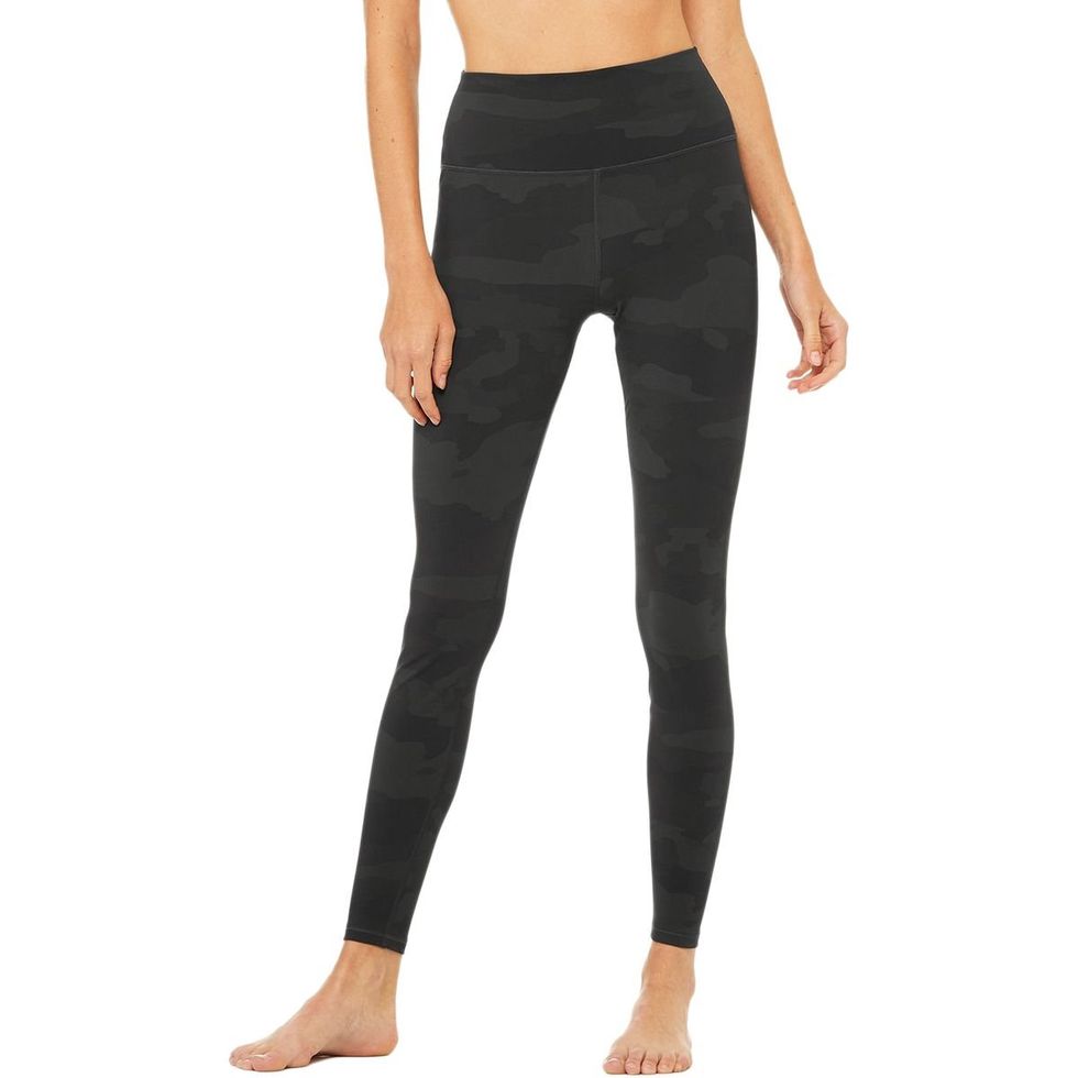 The Bestselling Workout Clothes From Alo Yoga, 2023 Guide