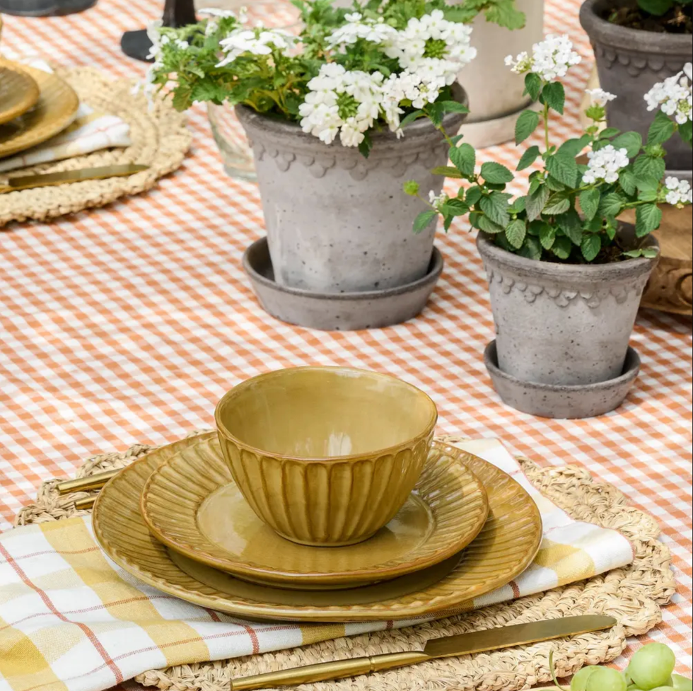 Wheat Jolie Fluted Plate