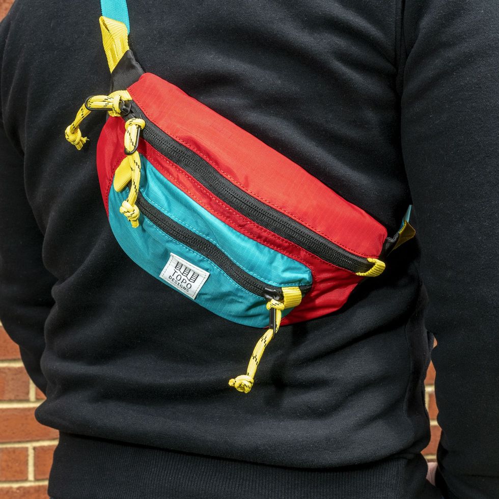 The 14 Best Fanny Packs For Hiking and Outdoor Adventure - The