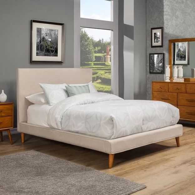Williams Upholstered Bed (Queen)