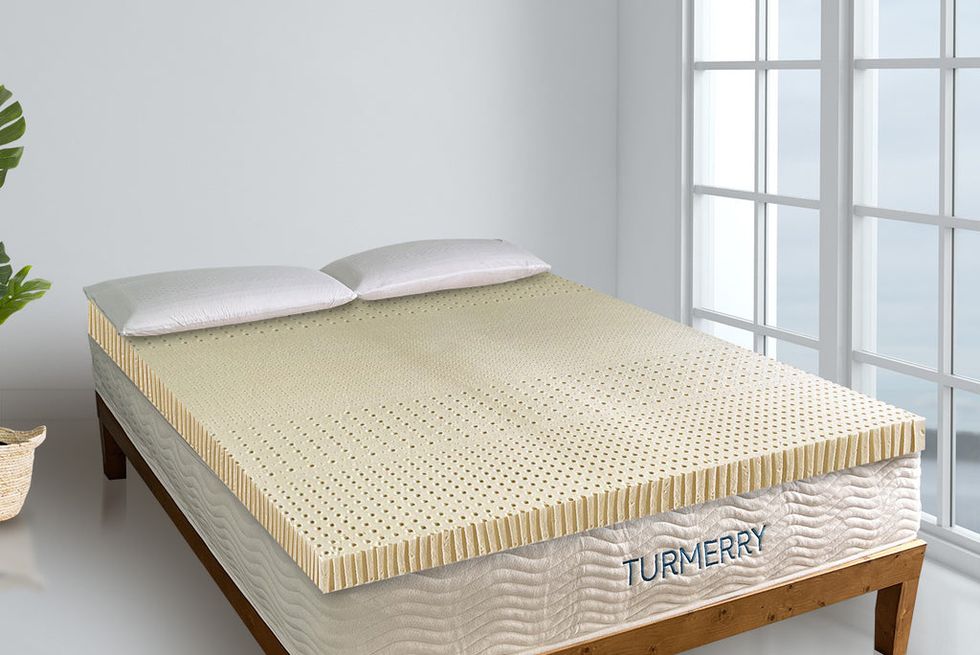 Organic Quilted Fitted Mattress Cover Twin XL / White
