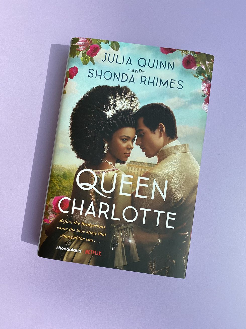 Ratu Charlotte oleh Julia Quinn dan Shonda Rhimes