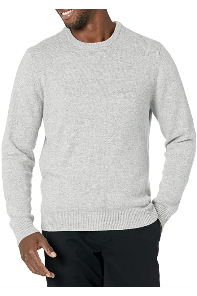 Amazon Essentials Mid-weight Crewneck Sweater
