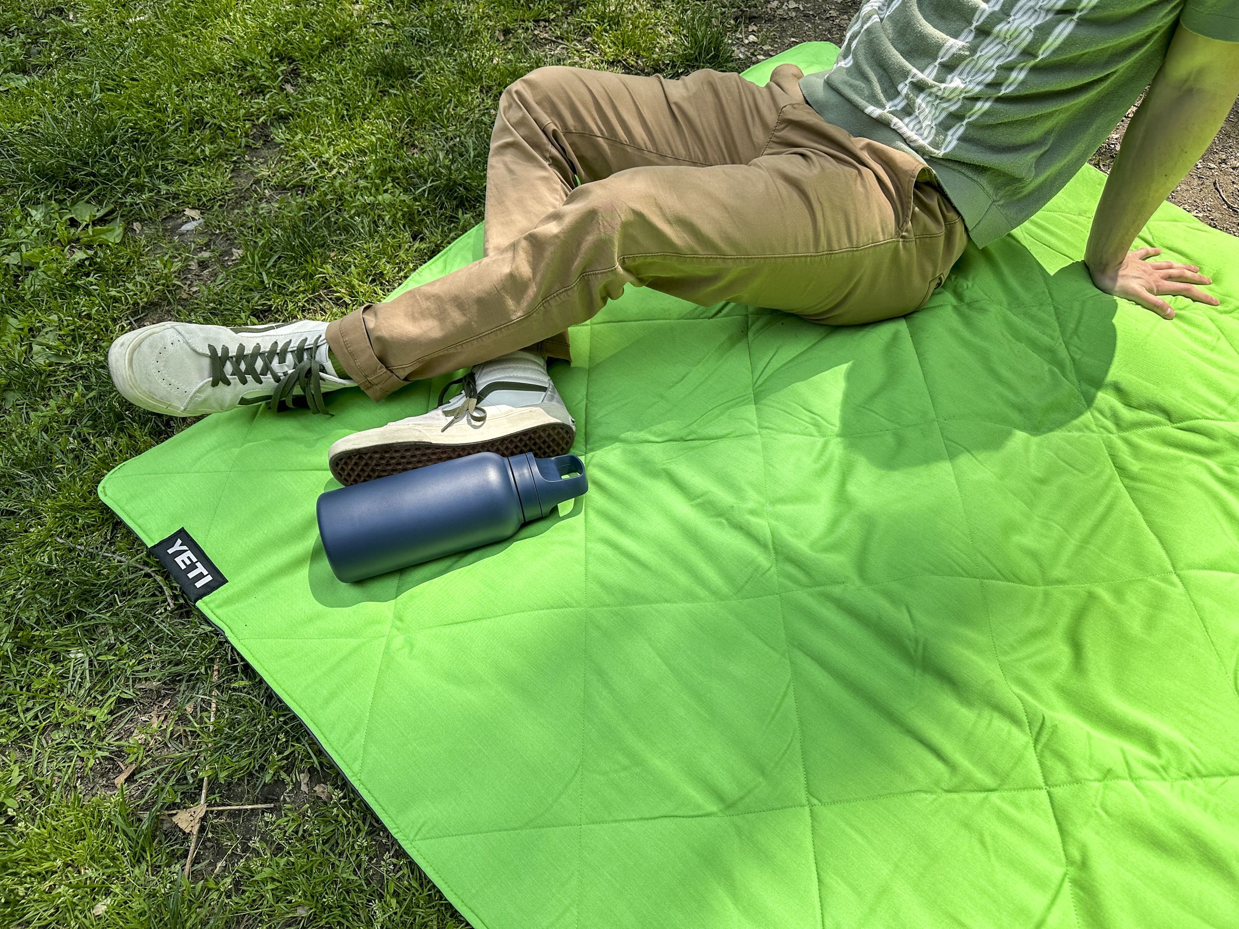 Outdoor blanket for discount grass