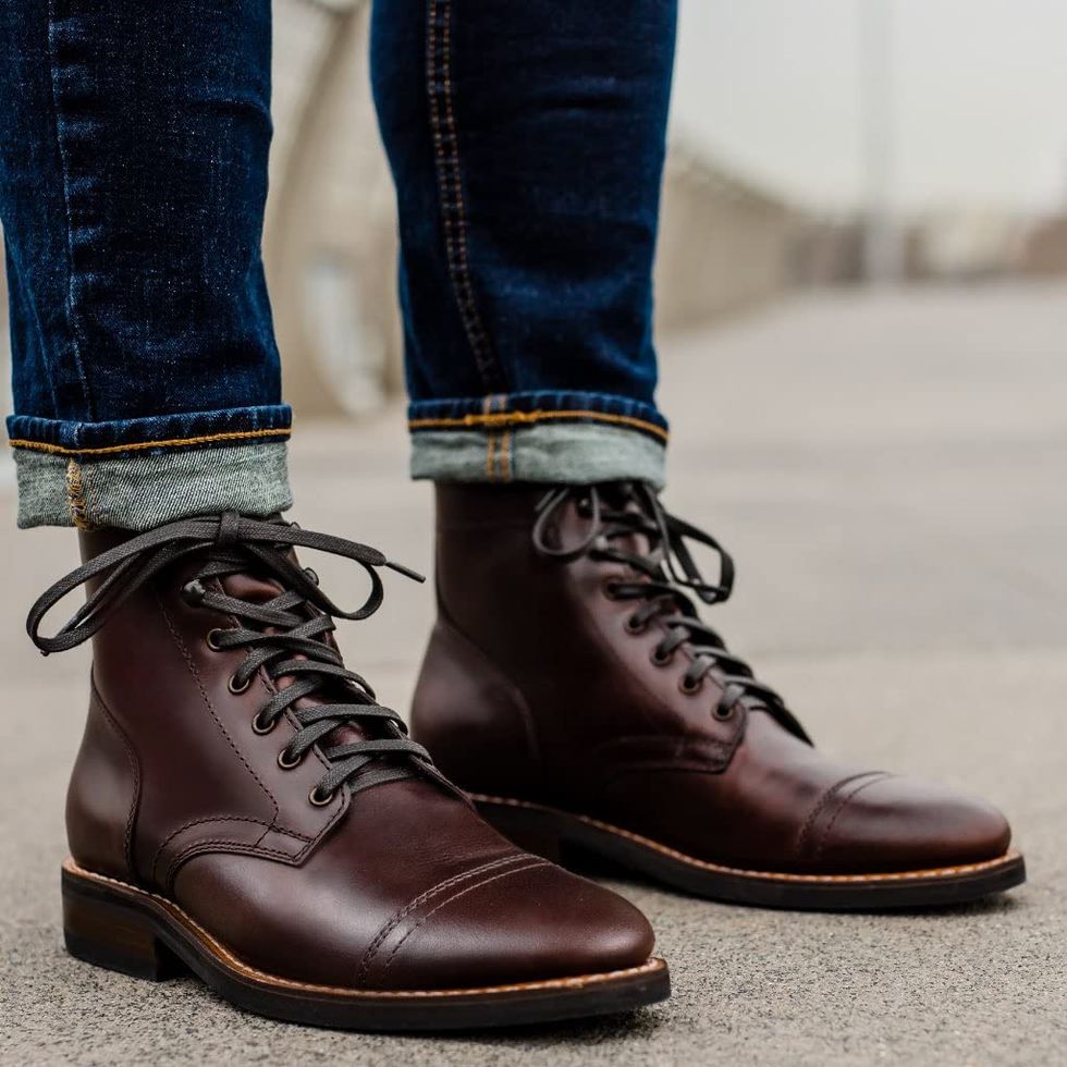 Men’s Captain Cap Toe Leather Boots