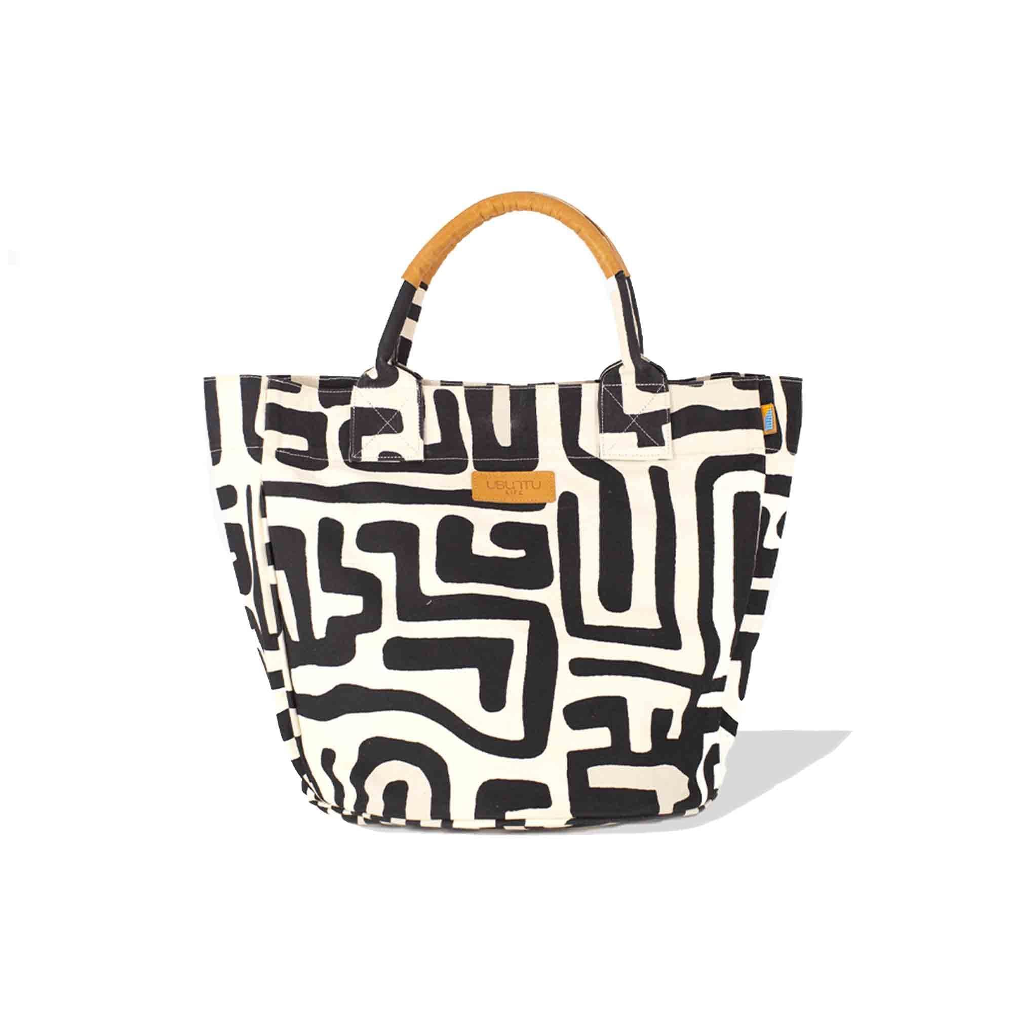 16 Best Beach Bags And Totes Of 2024 - Canvas & Straw Included