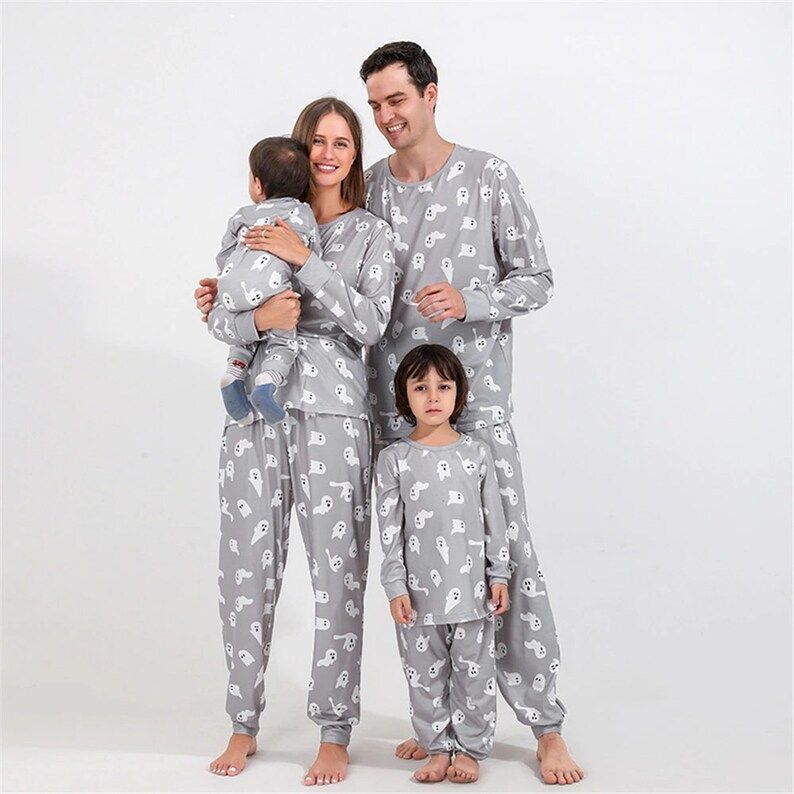 Family matching halloween discount pajamas