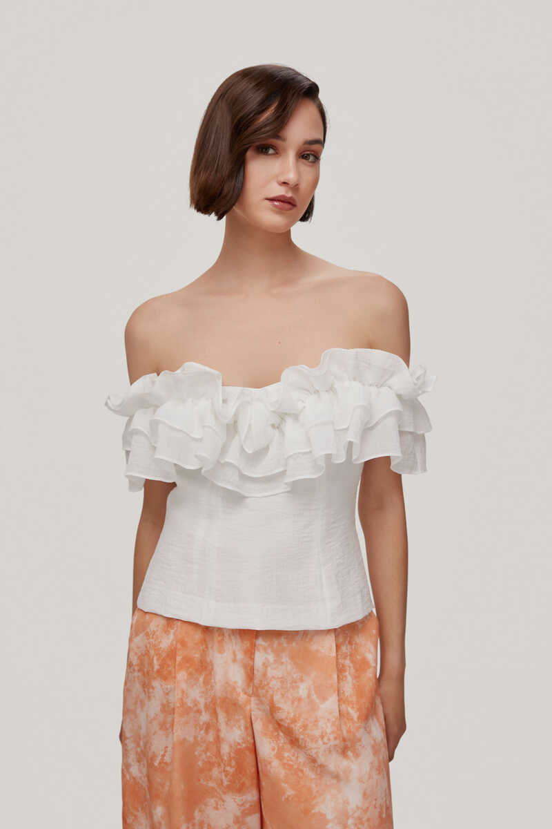 Luli. Top off shoulders con volantes