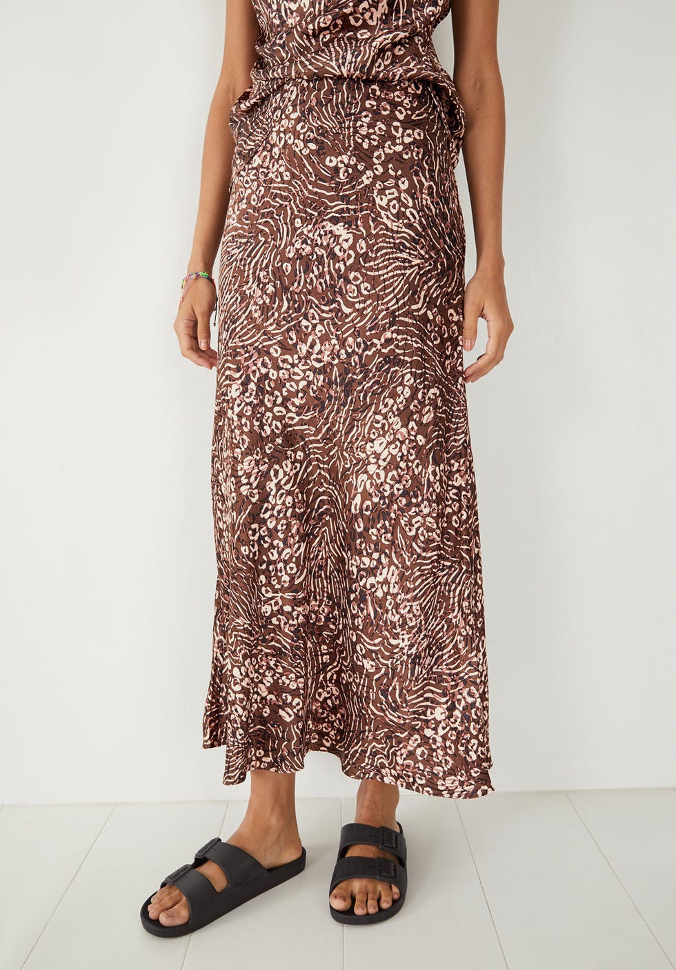 Simone Slinky Skirt