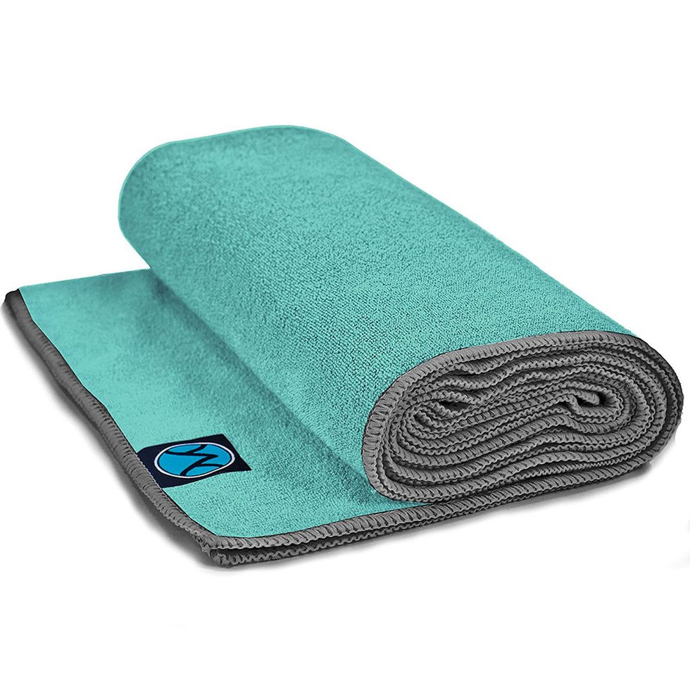 Hot Yoga Towel Non Slip, Microfiber Non Slip Yoga Mat Towel, Exclusive  Corner Pockets Design, Dual-Grip, Sweat Absorbent, Perfect For Hot Yoga