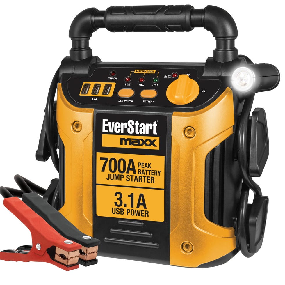 EverStart Maxx 700 Amp Jump Starter