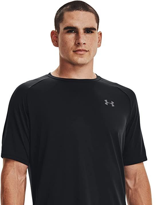 Las mejores camisetas para hacer deporte de Nike, Under Armour