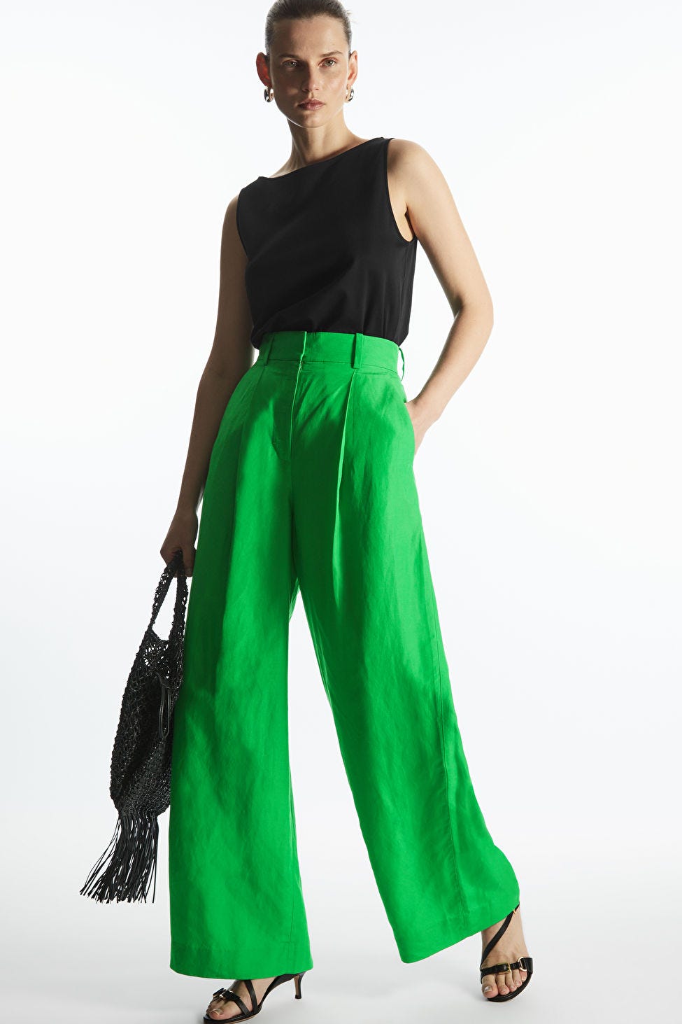 High-Waisted Wide-Leg Trousers (Linen-Blend)