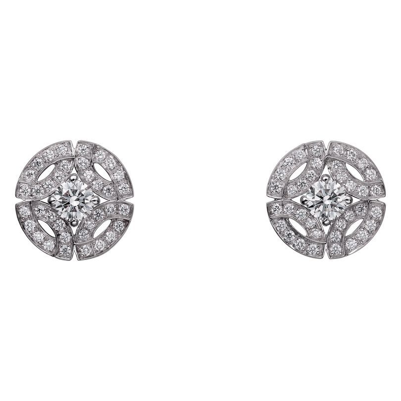 The 15 Best Pearl Bridal Earrings of 2023