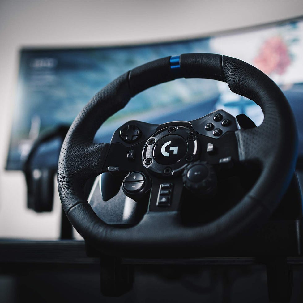 G923 Racing Wheel and Pedals