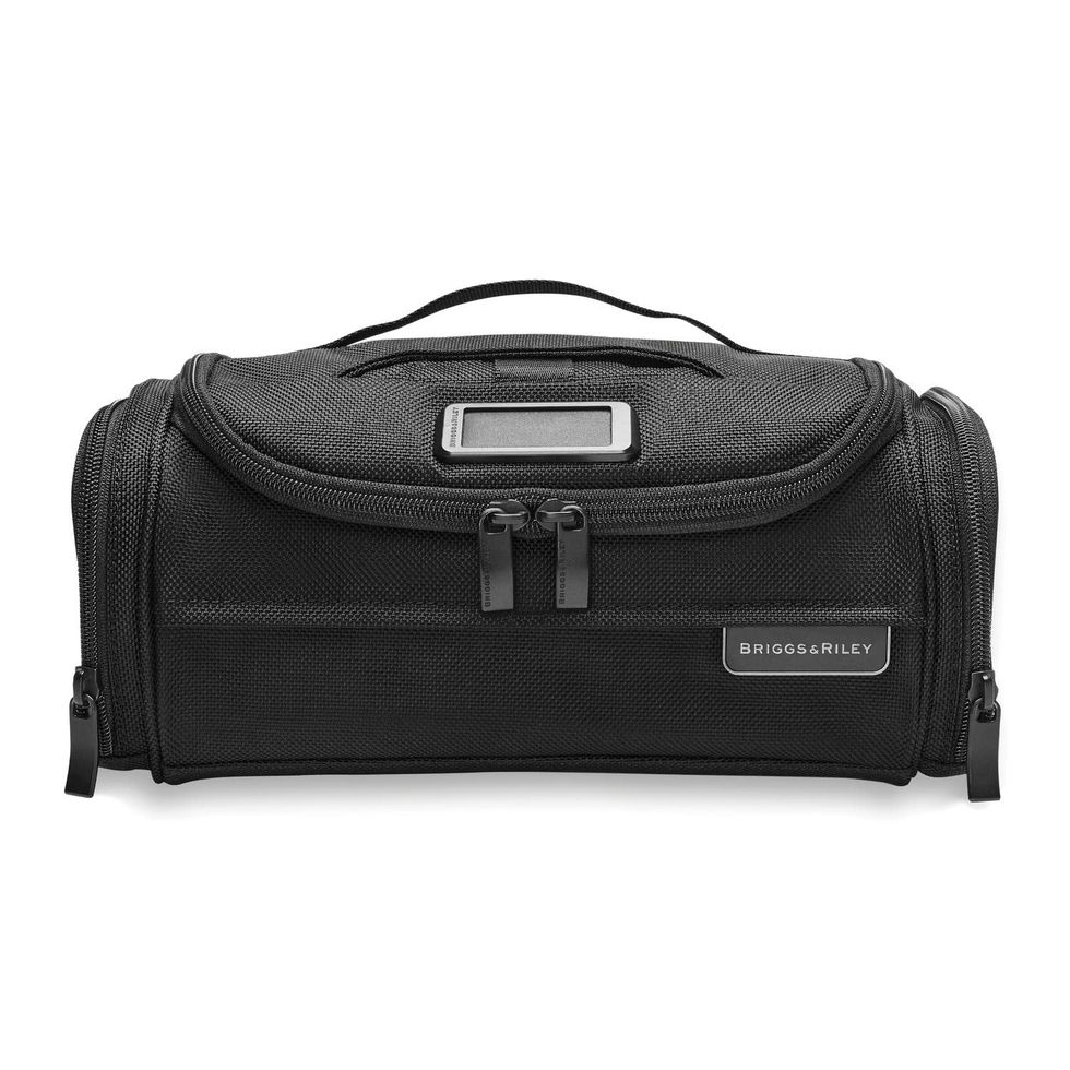 19 Best Men's Toiletry Bags and Dopp Kits 2023, Tested by Travel Editors