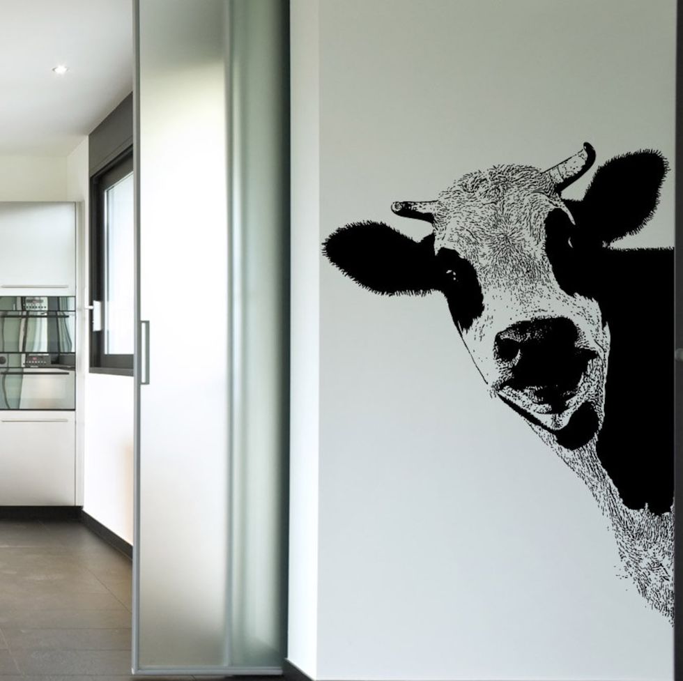 Looking for cow decorations for your kitchen? How about cow burner