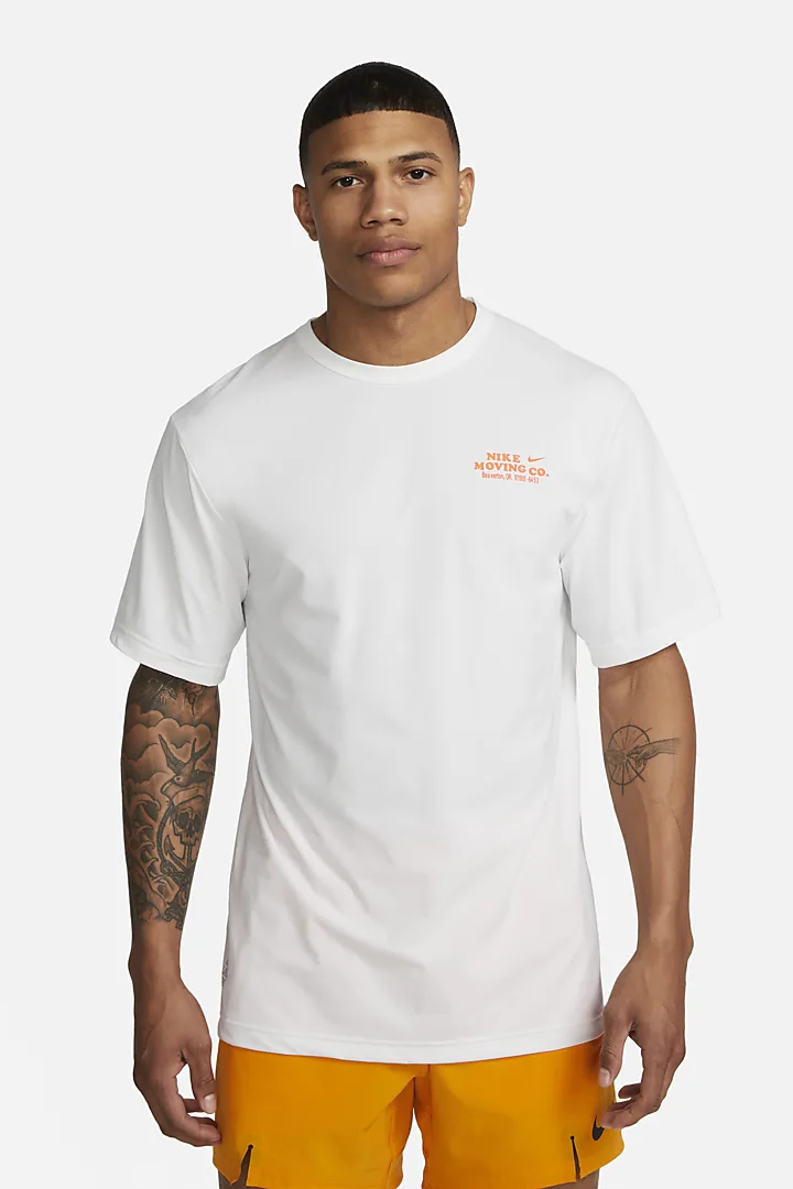 Best White T-Shirts For Men: 20 Perfect White Tees To Shop 2023