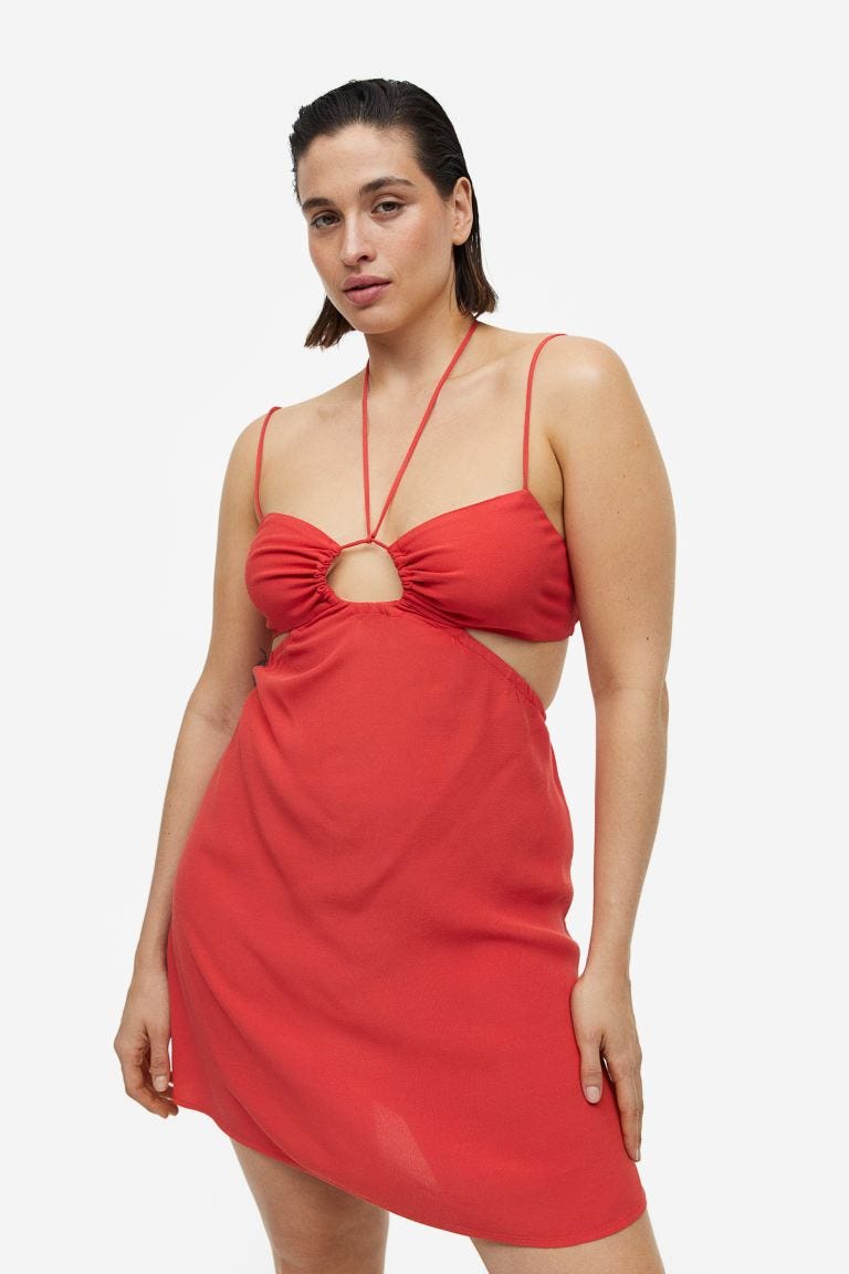 Gaun cut-out Gaun cut-out