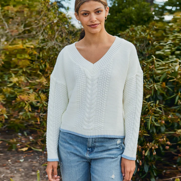 Emma V Neck Cable Jumper - White