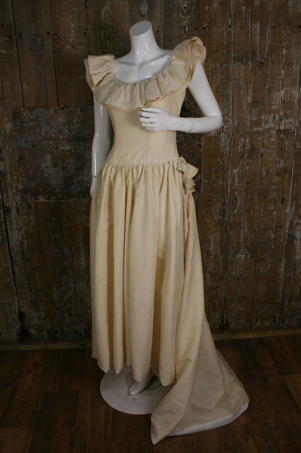 Ballerina Length Wedding Dress - Size 10