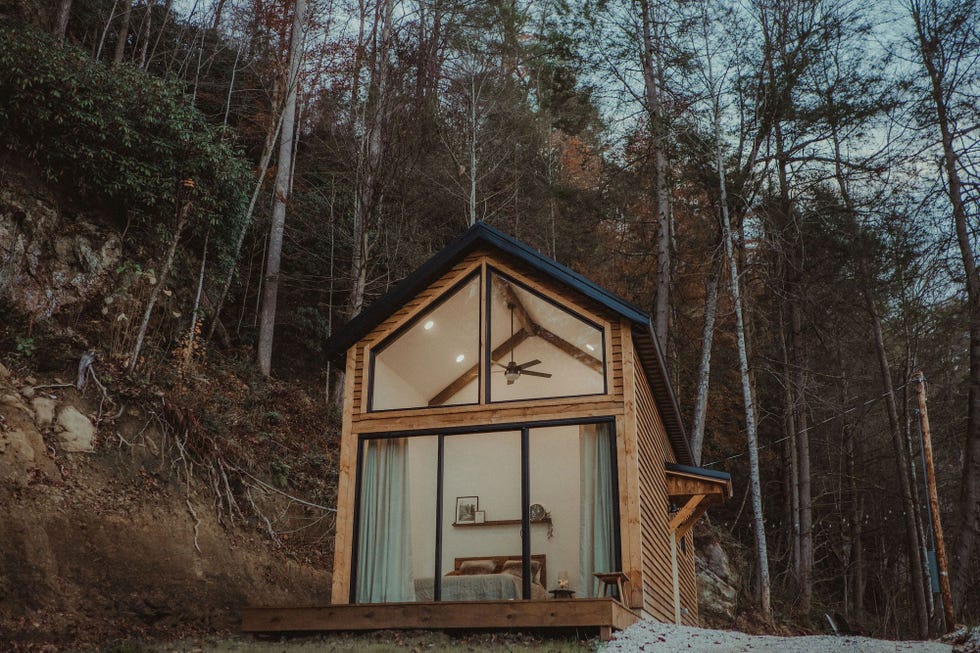 50 Best Tiny Home Rentals on Airbnb in 2023