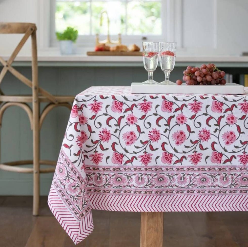 https://hips.hearstapps.com/vader-prod.s3.amazonaws.com/1686512950-original-pink-berry-cotton-hand-block-print-tablecloth-6486251516b0e.jpg?crop=0.833xw:0.835xh;0.167xw,0.159xh&resize=980:*