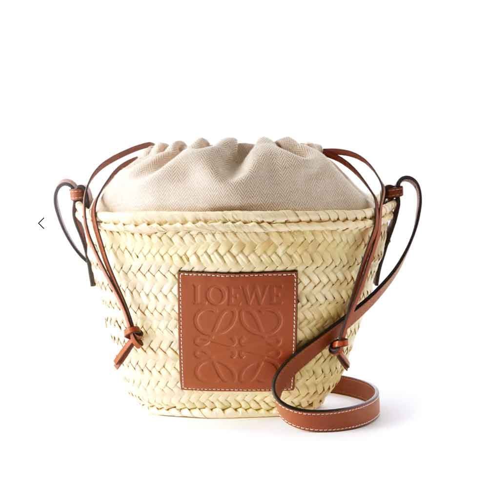 Bucket shop straw bag