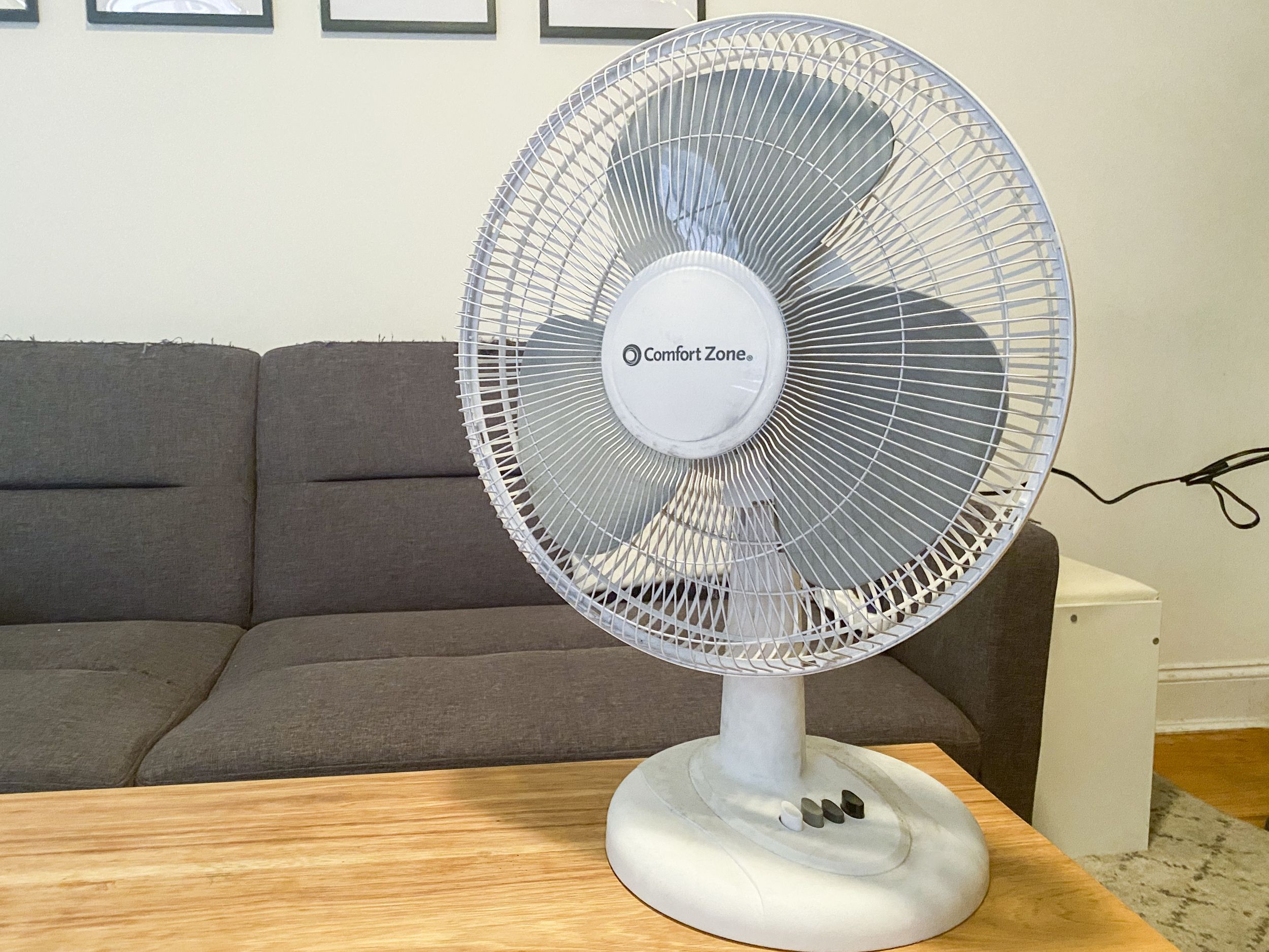 Cheap and best clearance table fan