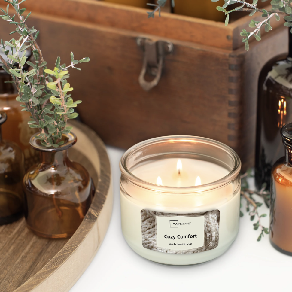 The Best Smelling Candles on  for a Cozy Home