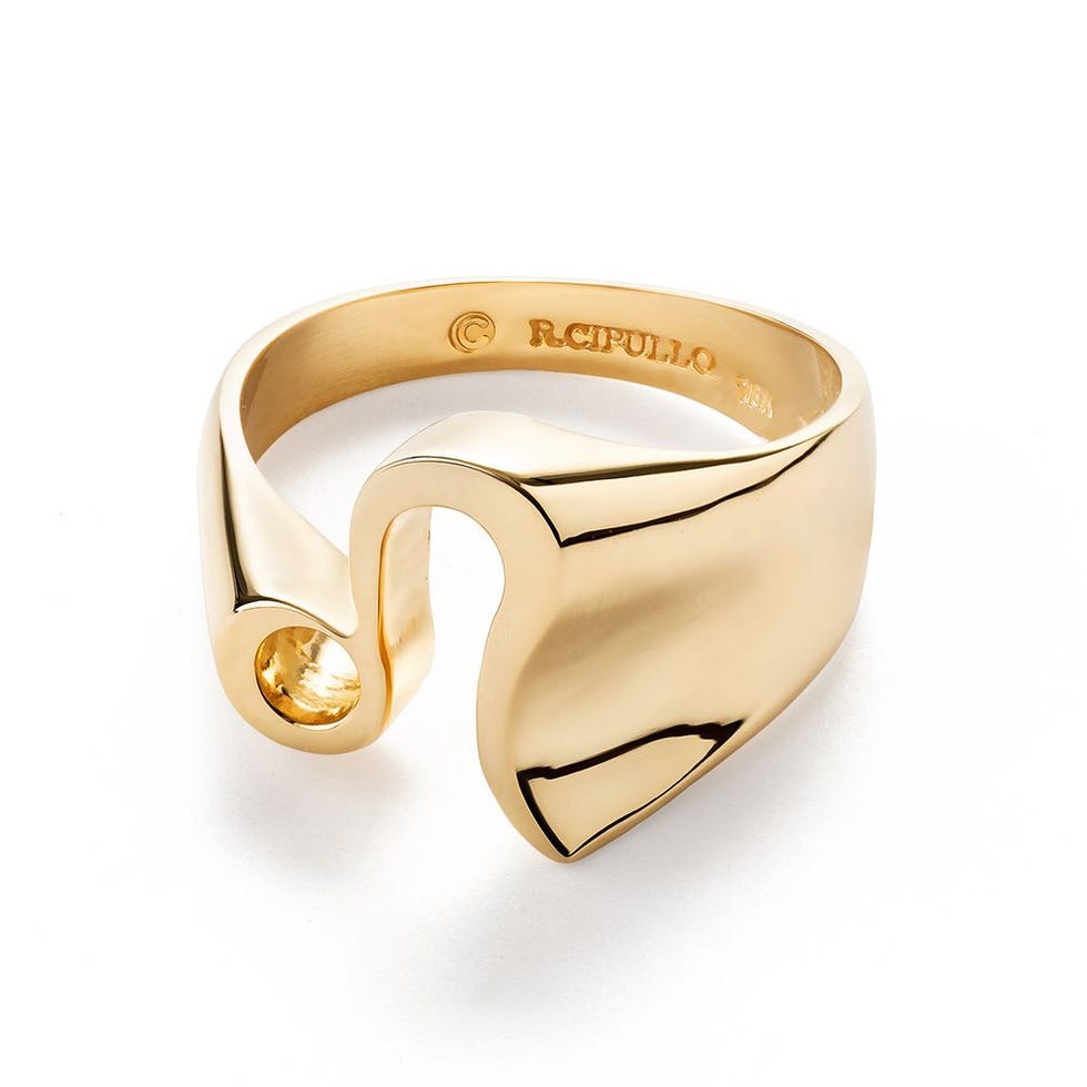 Leo Ring