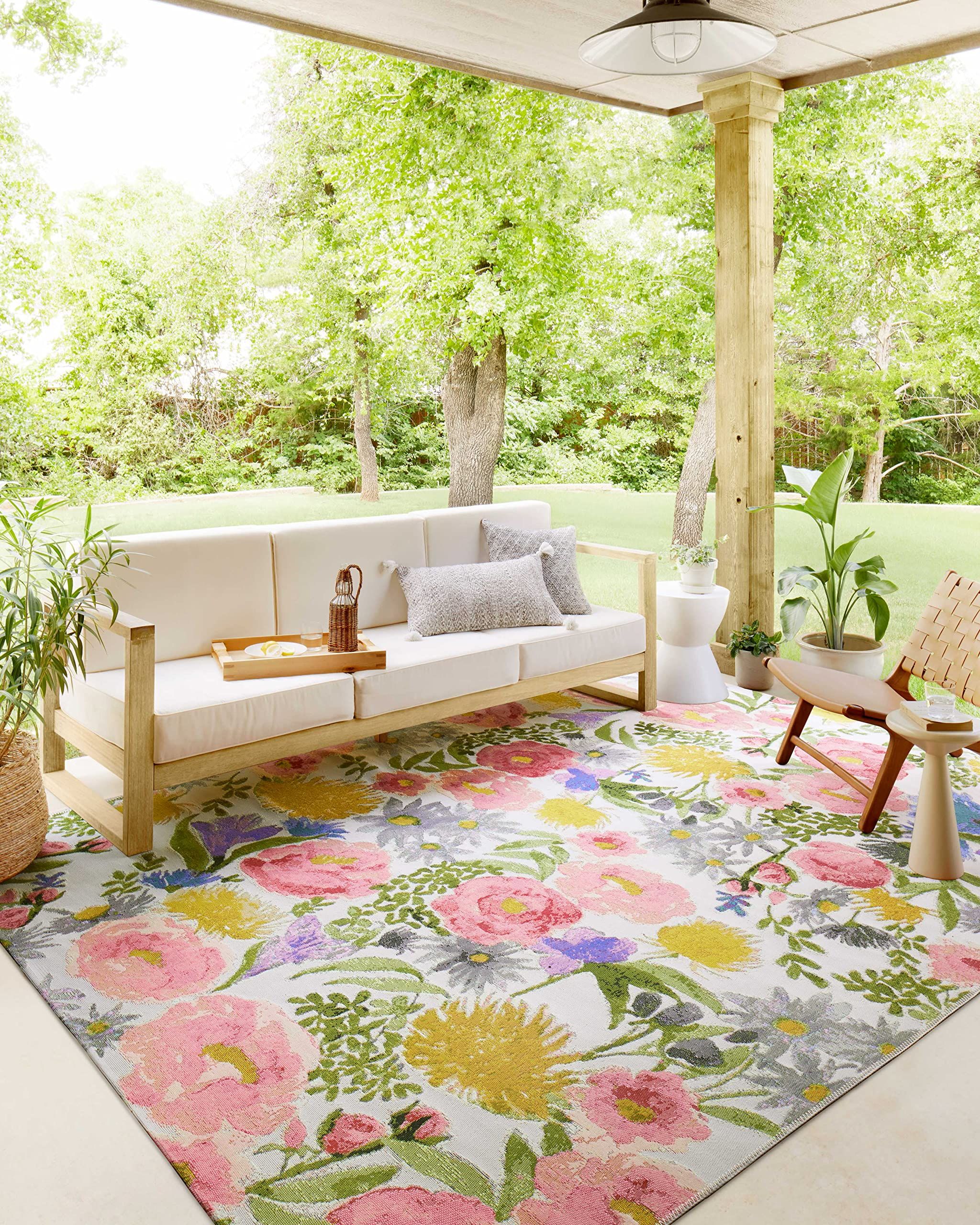 9 Affordable Outdoor Rug Ideas - Lolly Jane