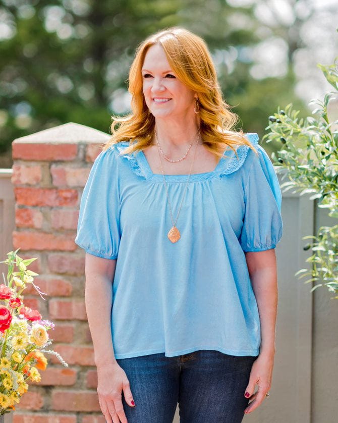 The Pioneer Woman Short Puff Sleeve Top The Pioneer Woman Short Puff Sleeve Top